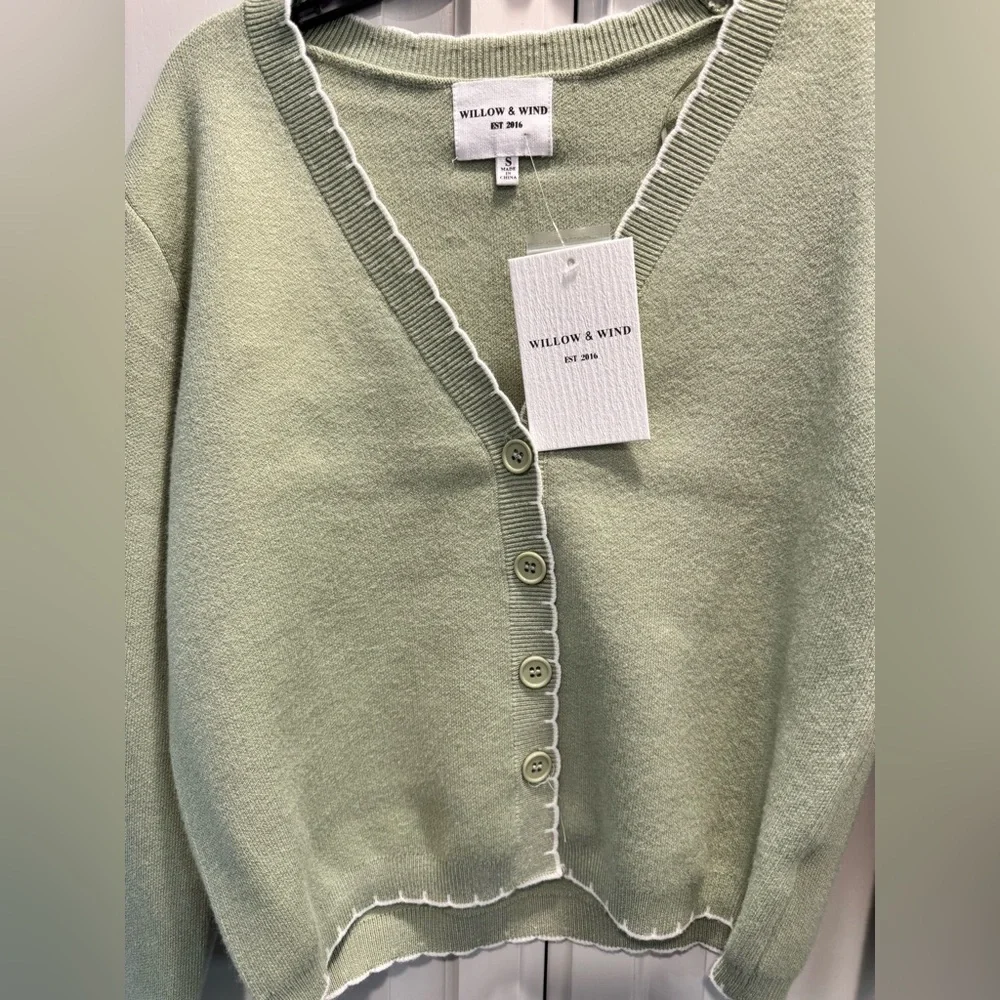 Willow & Wind Light Green Women's Cardigan - Picture 3 of 5